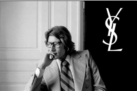 da lui inizio a lavorare yves saint laurent|yves saint laurent vita privata.